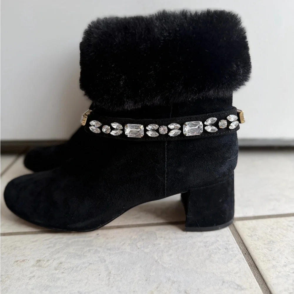 Adrienne Vittadini Lazar Black Fur Trim Ankle Boots 8.5 Block Heel Crystal